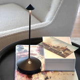MondeHome – LED Tischlampe