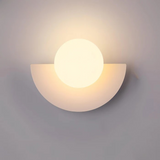 Lyca - Stylische Innenwandlampe
