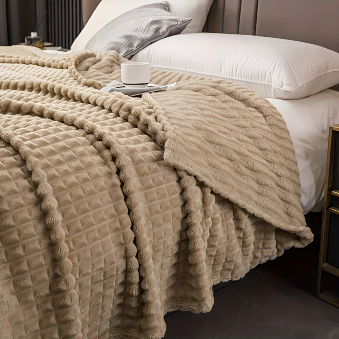 Pluma – Fleece-Decke