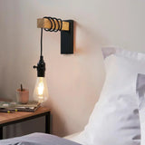 IronWood - Industrielle Wandleuchte