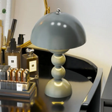 Fyvon – Skandinavische LED Tischlampe