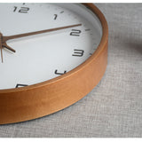 WoodCraft – Minimalistische Wanduhr