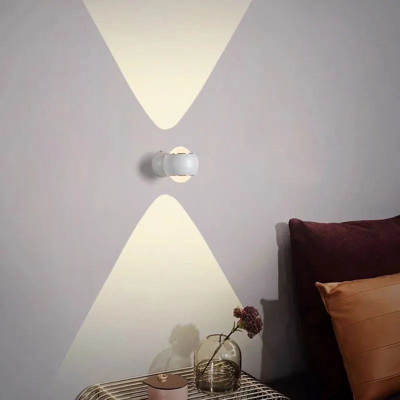FlexBright – Schwenkbare LED-Wandleuchte