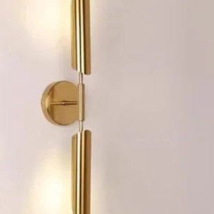 GoldenGlow – LED Wandleuchte
