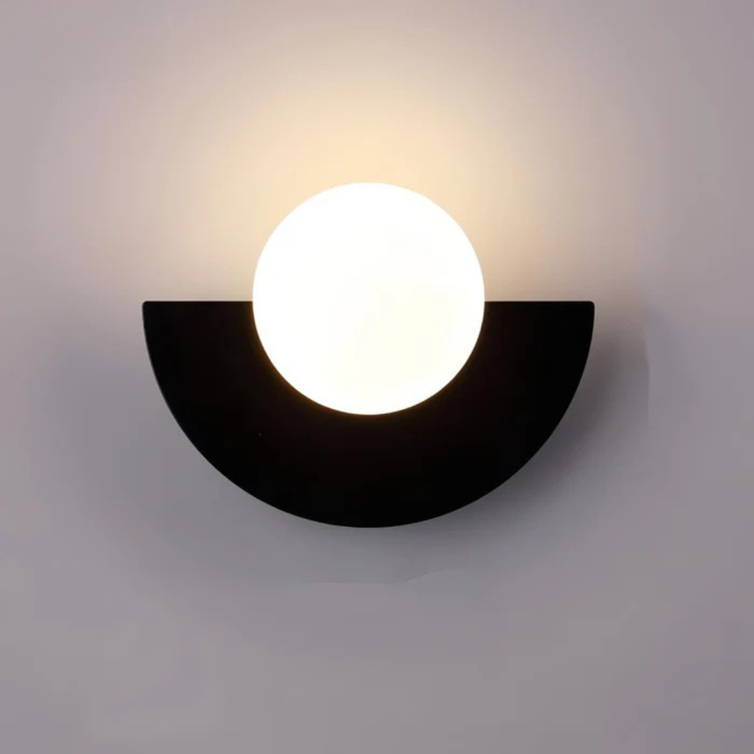 Lyca - Stylische Innenwandlampe