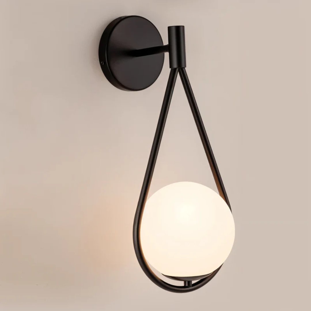 Loop - LED-Wandlampe für den Innenbereich aus Metall und Glas