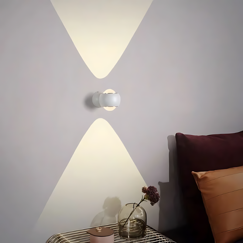 Qylo - 180° drehbare LED-Wandleuchte