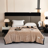 Pacis - Wendbare Fleece-Decke