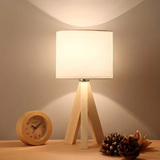 Oikos – LED Tischlampe Holz
