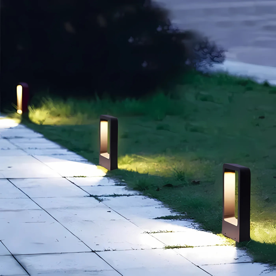 Terra - Außenwandleuchte in Schwarz