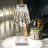 LumiGlow – Kristall Tischlampe