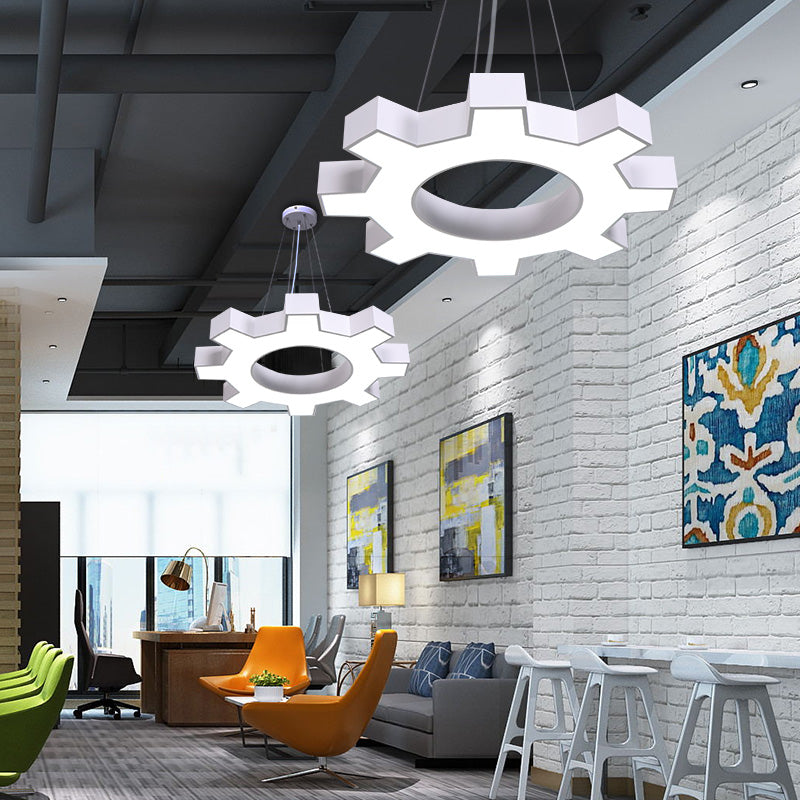 GearGlow – Wandleuchte im Industrie-Stil