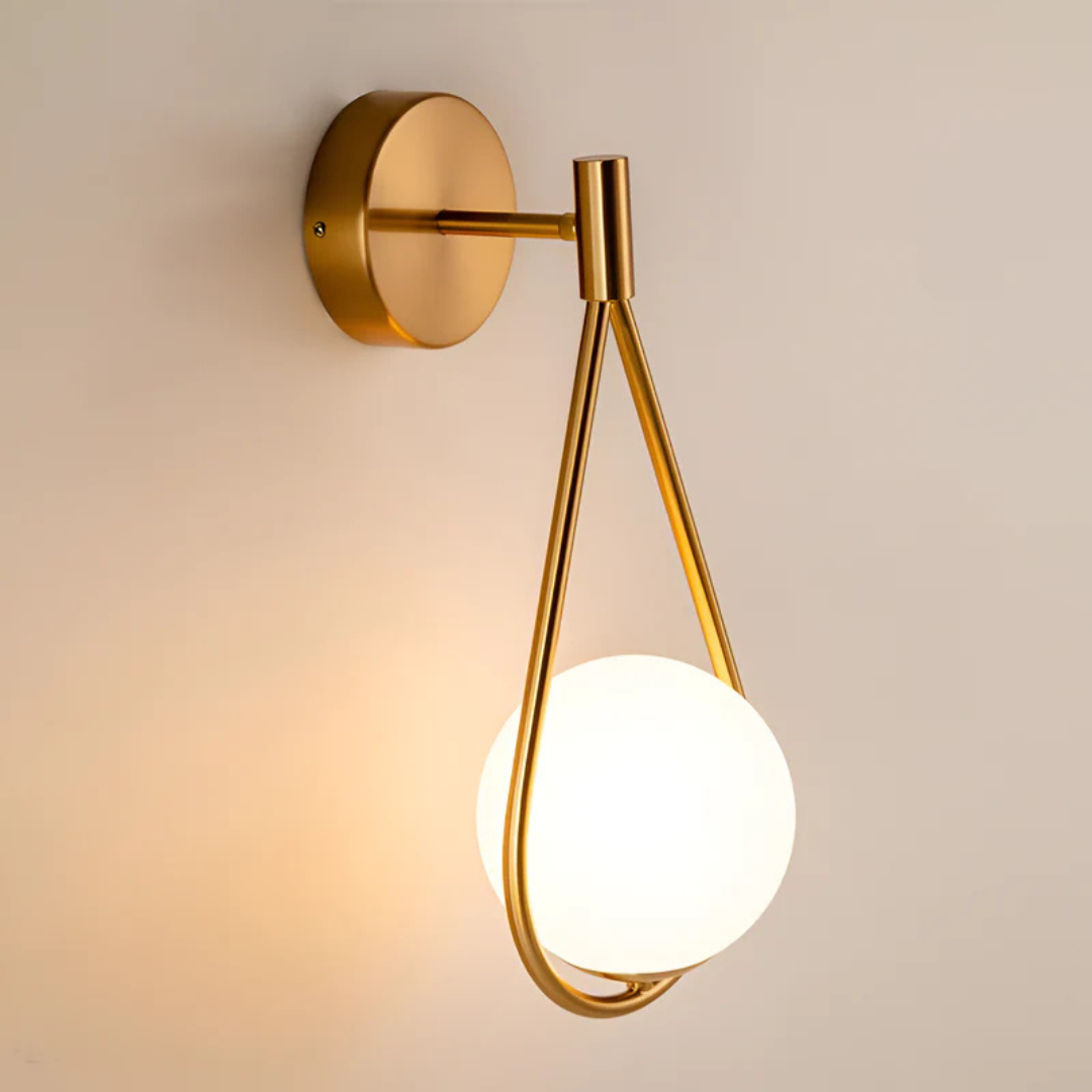 Loop - LED-Wandlampe für den Innenbereich aus Metall und Glas