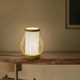 Theia - LED Tischlampe aus Bambus