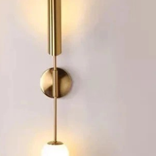 GoldenGlow – LED Wandleuchte