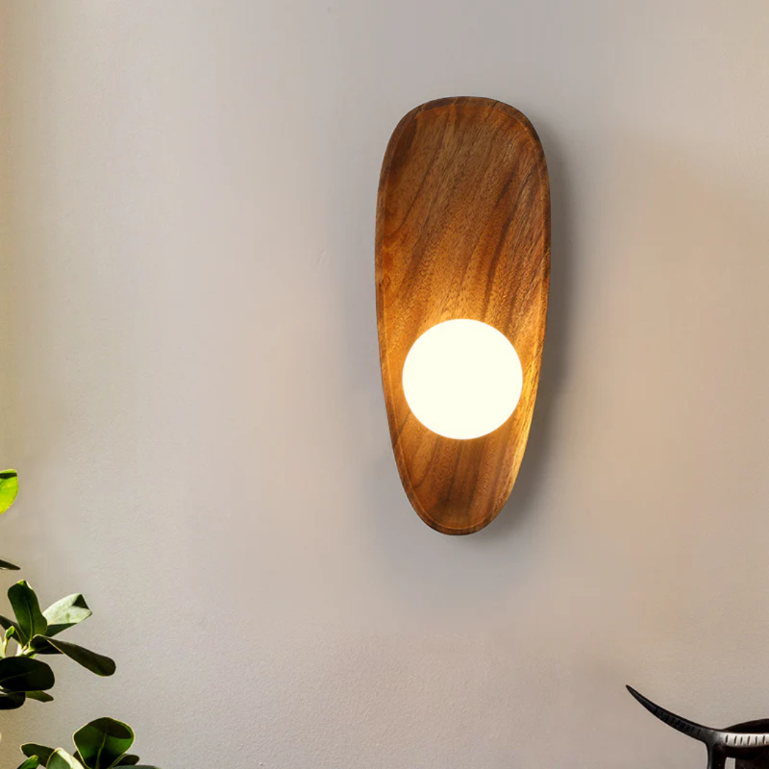 Orpheus - Natürliche Holz LED Wandleuchte