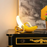 Banane – LED-Tischlampe Gold