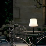 LumiGlow – Minimalistische Tischlampe