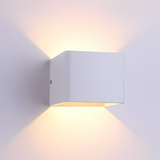 Thyrix - Moderne Quadratische LED-Wandleuchte
