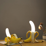 Banane – LED-Tischlampe Gold