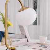 Illumina – Glas Metall Tischlampe
