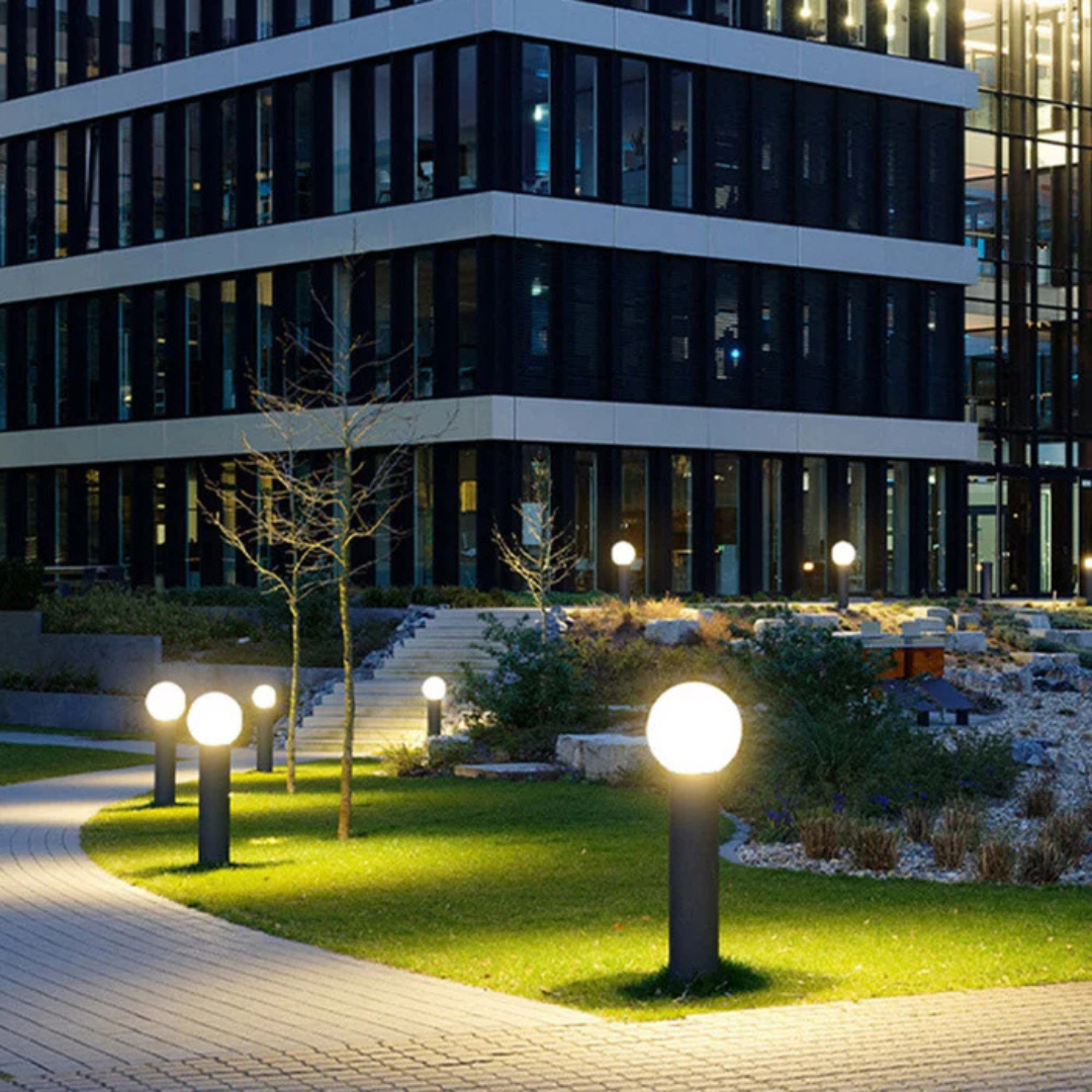 Gloam - Schwarze LED-Gartenlampe für den Außenbereich