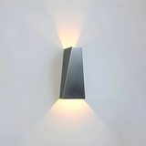 Hades - Minimalistische LED-Wandlampe