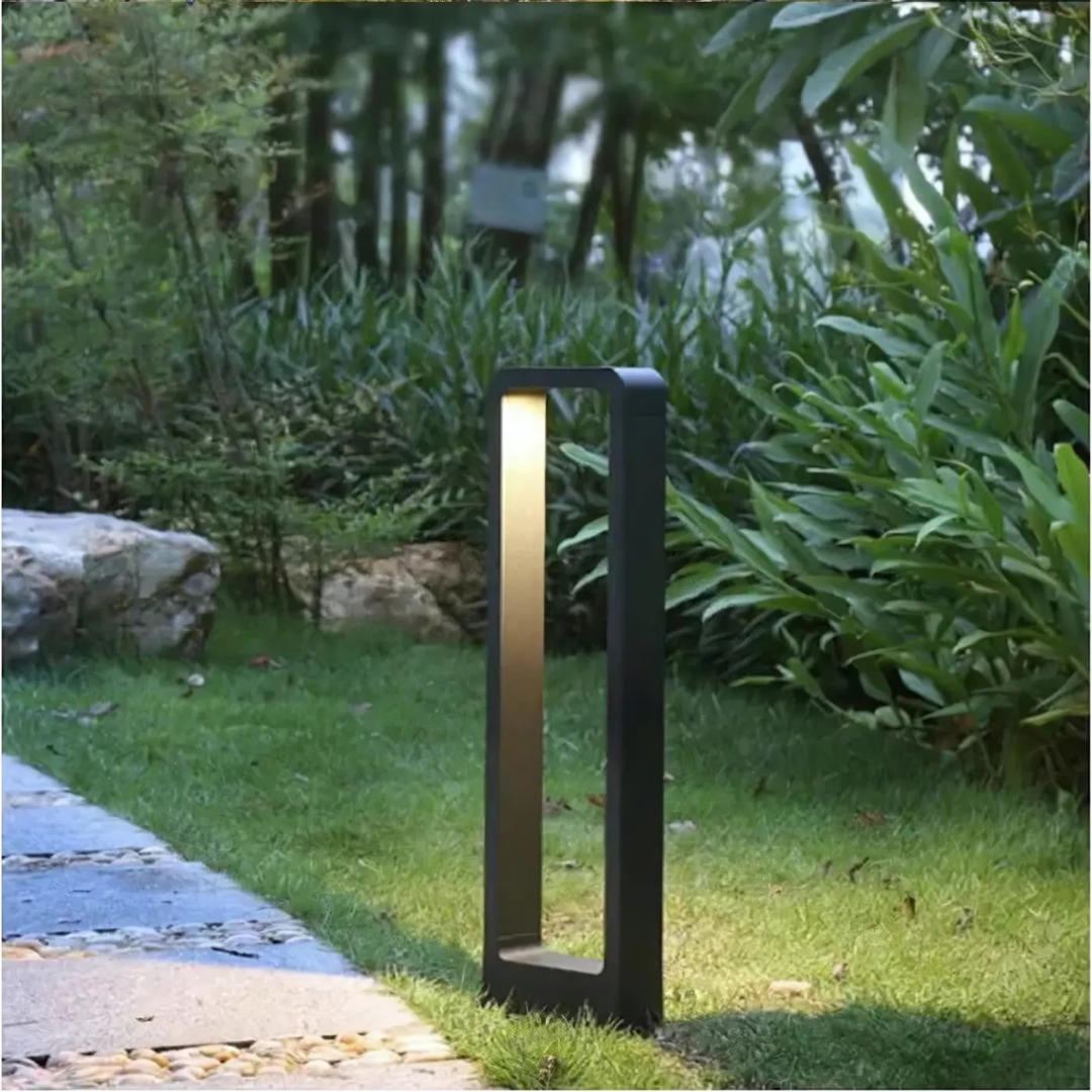 Terra - Außenwandleuchte in Schwarz