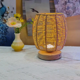 Éclat – Nordische LED-Tischlampe