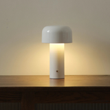 Metis - LED Tischlampe