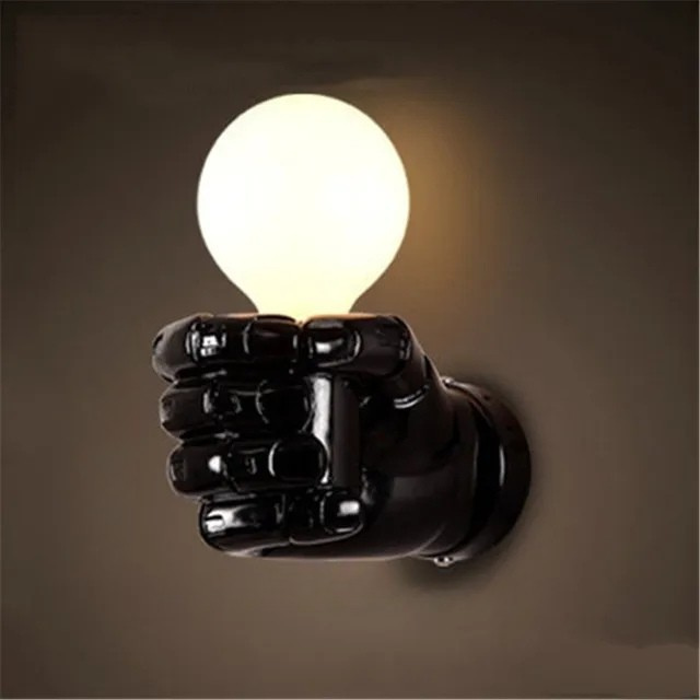 IndustrialGlow – Metall Wandleuchte