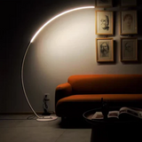 Ovria - LED Stehlampe Minimalistisch