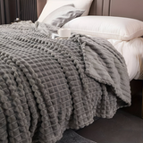 Pluma – Fleece-Decke