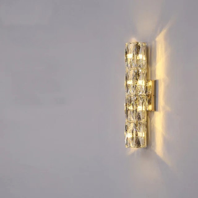 CrystalLuxe – Wandleuchte Schlafzimmer