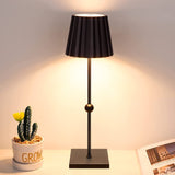 Lola – Tragbare Tischlampe