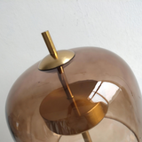 Halo – Elegante Tischlampe
