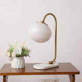 Illumina – Glas Metall Tischlampe