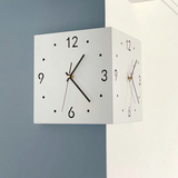 DualEdge - Moderne Wanduhr