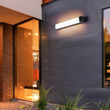 Flaero - LED-Außenwandleuchte im luxuriösen Design