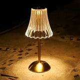 LumiGlow – Wiederaufladbare USB LED Tischlampe