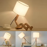 Rilna – Tischlampe aus Holz
