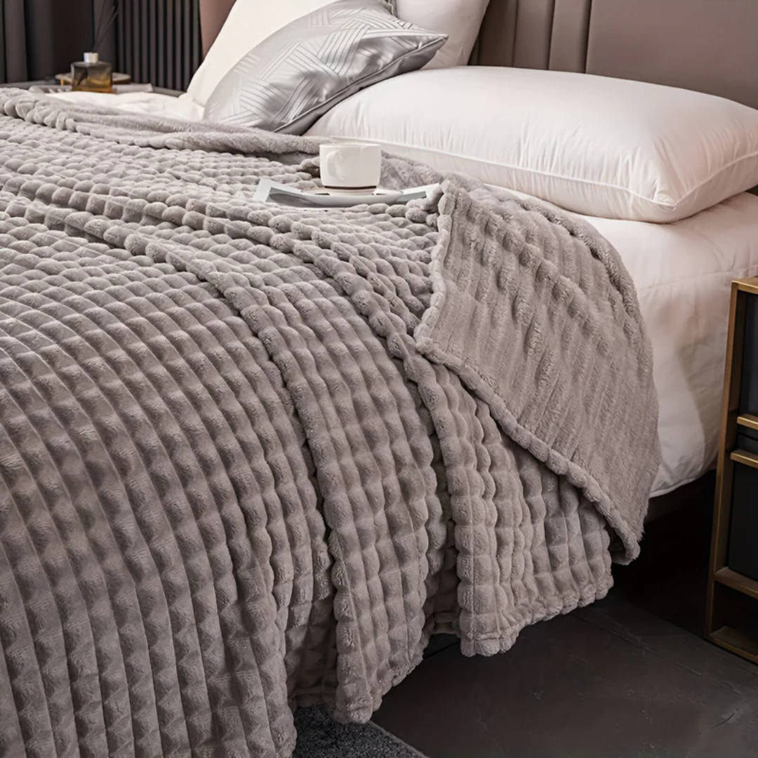 Pluma – Fleece-Decke