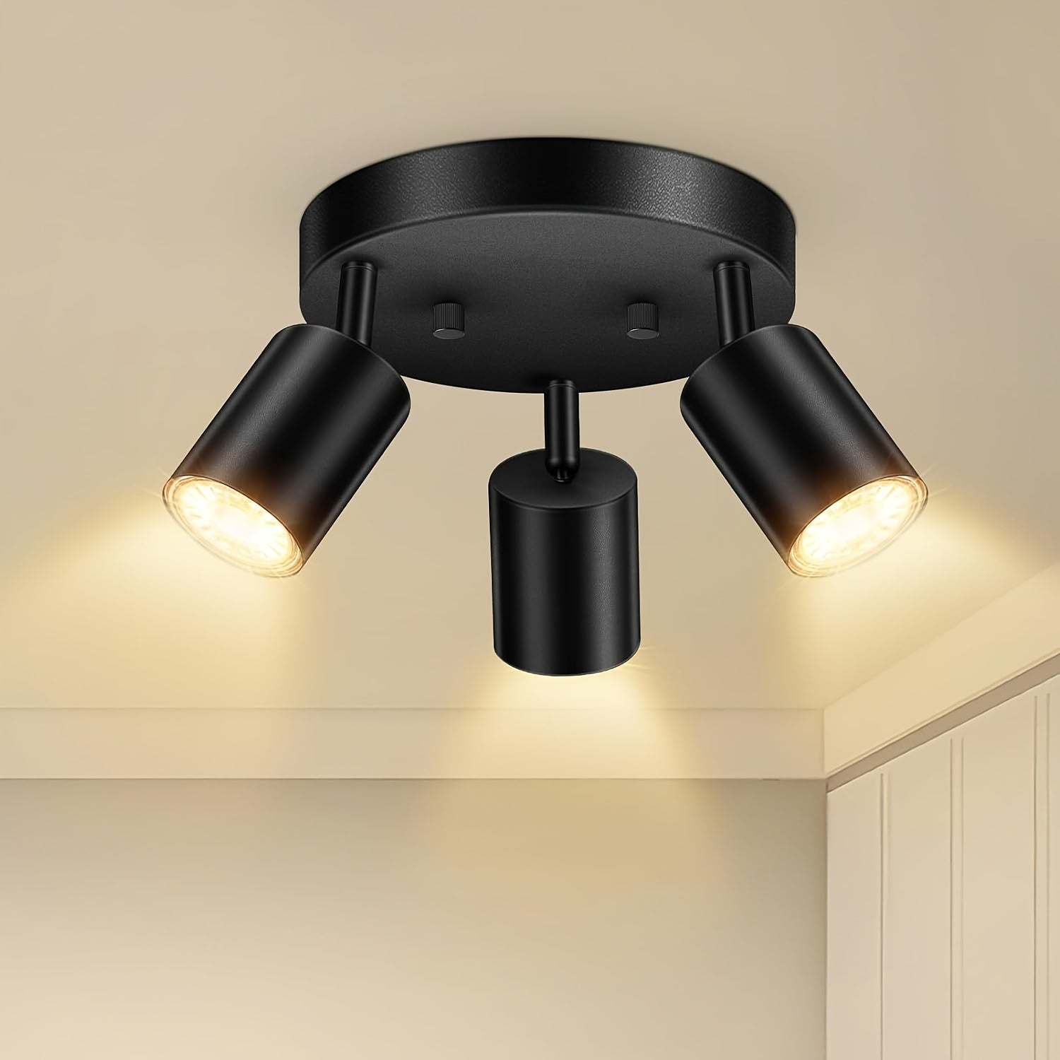 FlexiLight – Deckenstrahler mit 3 drehbaren Köpfen