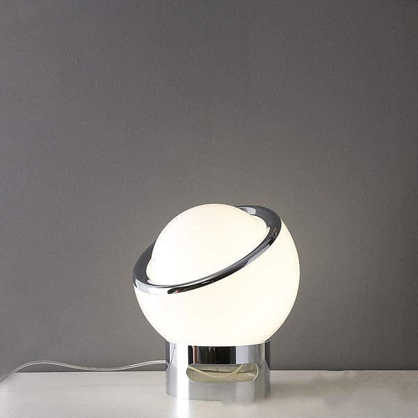 Luminoir – Tischlampe im Bauhaus-Stil