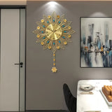 GoldenBloom - Elegante Wanduhr