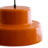Bauhaus Living – Orangefarbene Pendelleuchte