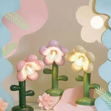 FloraGlow – LED Tischlampe