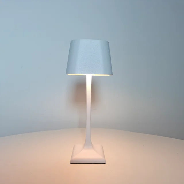 LumaGrid – LED Tischlampe