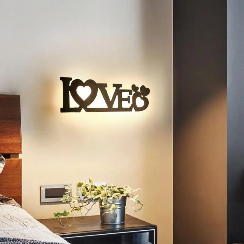 LetterGlow – LED-Wandlampe mit Buchstaben