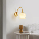 MaisonLumière - Glas Wandleuchte mit Blütendekor
